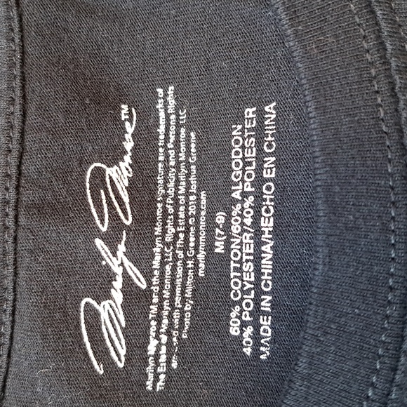 Marilyn Monroe "T.G.I F Thank God I"m Fabulous" T-Shirt Sz M - Picture 3 of 7